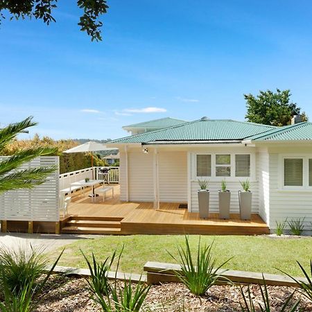 Eight On Church - Near Mudbrick & Cable Bay Oneroa Екстериор снимка
